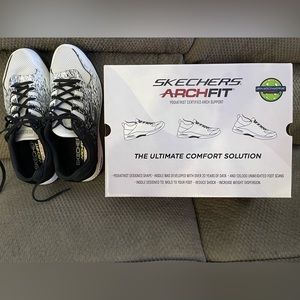 Skechers viper court Pickleball shoes